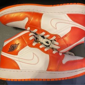Jordan 1 mids. Electric orange & white. Size 6Y. EUC in box.